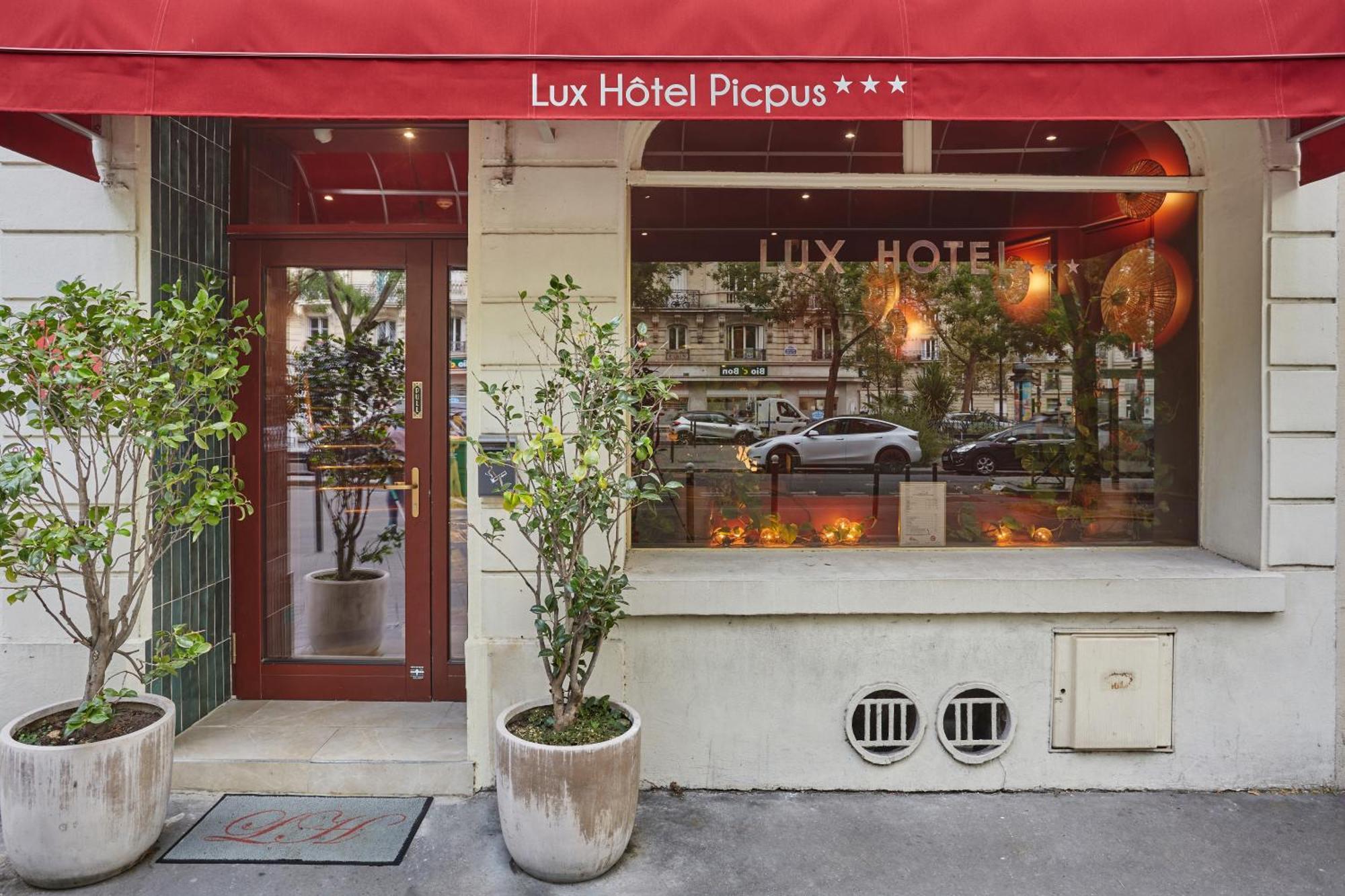 Hotel Lux Picpus Paris Exterior foto